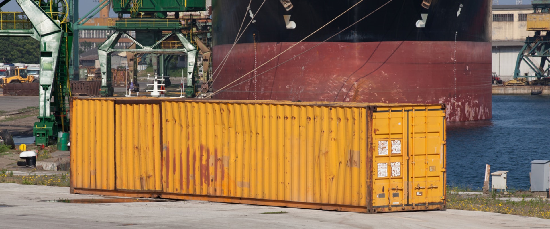 Navigating the Challenges of Damaged or Lost Goods in Freight Transportation